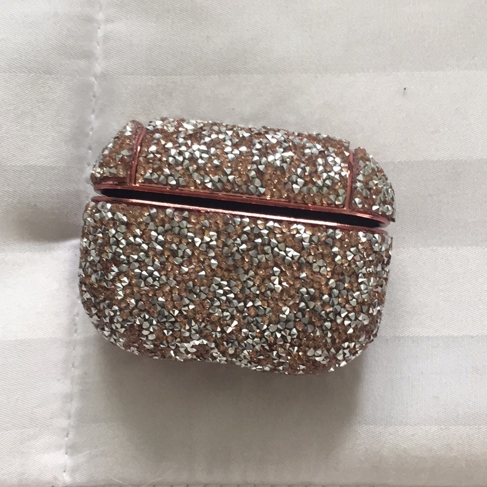 AirPod pro case - Picture 2 of 4